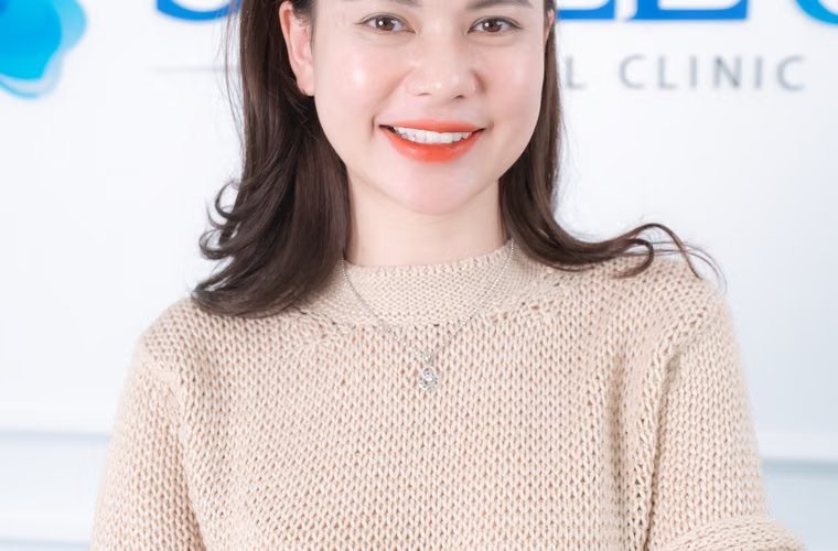 Cosmetic dentistry in Wethersfield CT: veneers vs. dental bonding at Family Dental Center of Connecticut